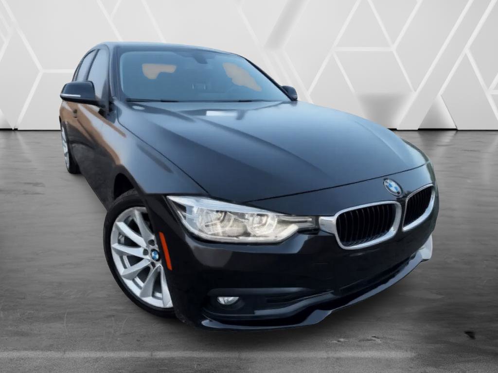 Used 2018 BMW 320i Sedan RWD image 5