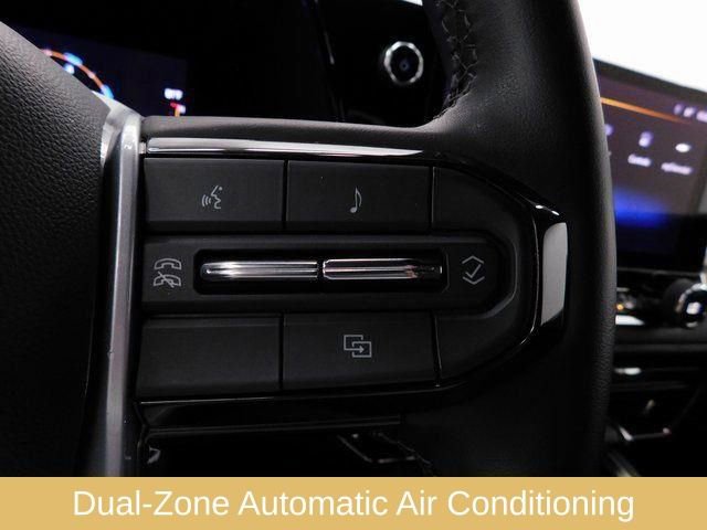 Used 2023 Chevrolet Colorado LT w/ LT Convenience Package II image 45