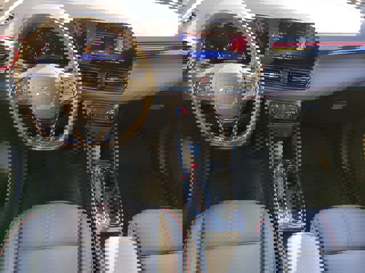 Used 2024 Chevrolet TrailBlazer RS w/ Driver Confidence Package image 14