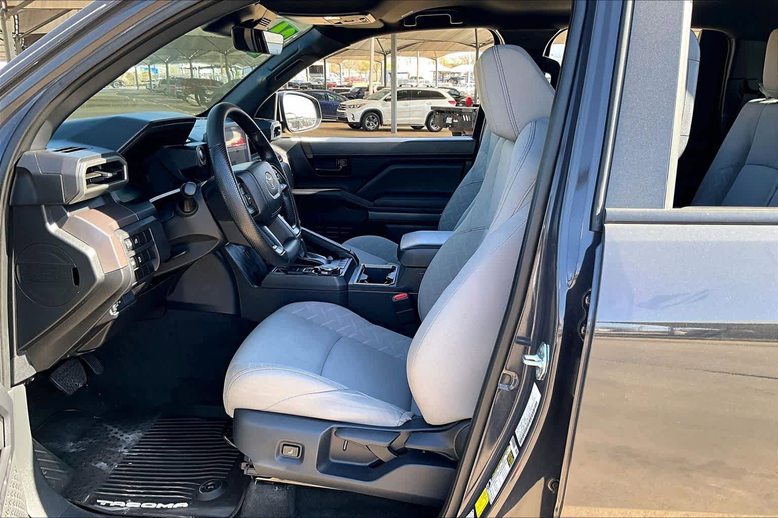 Used 2024 Toyota Tacoma SR5 image 8