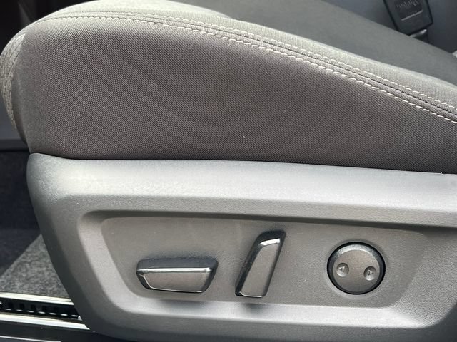New 2026 Nissan Rogue SV w/ Cold Weather Package AWD/4WD image 8