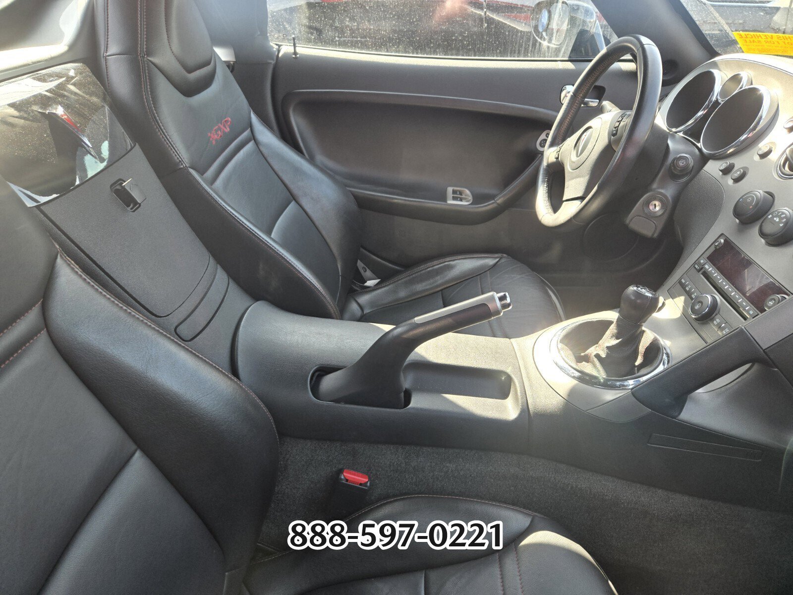 Used 2009 Pontiac Solstice GXP w/ Premium Package image 4