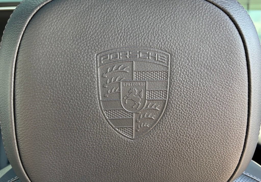 New 2026 Porsche Cayenne S AWD/4WD image 32