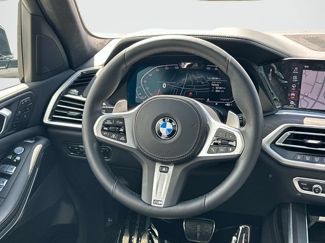Used 2022 BMW X7 xDrive40i w/ M Sport Package AWD/4WD image 7