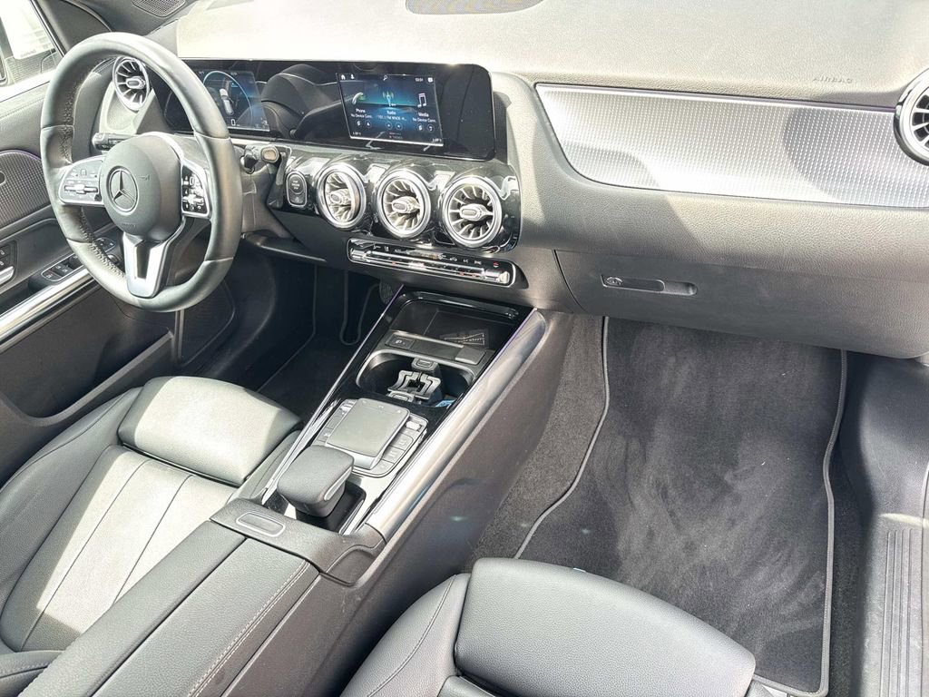 Used 2021 Mercedes-Benz GLA 250 image 12