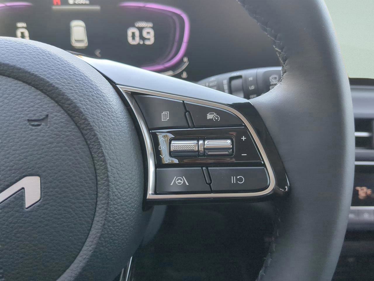 New 2026 Kia Seltos S FWD image 19