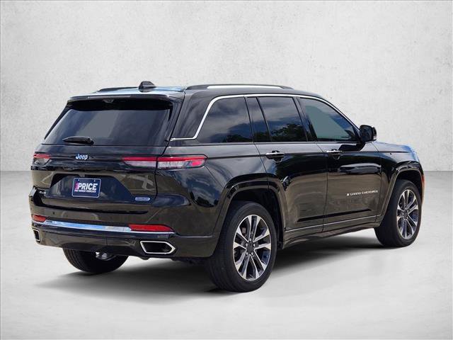 Used 2022 Jeep Grand Cherokee Overland w/ Luxury Tech Group IV AWD/4WD image 5