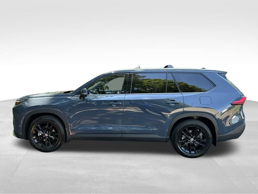 Used 2024 Toyota Grand Highlander AWD Hybrid image 2