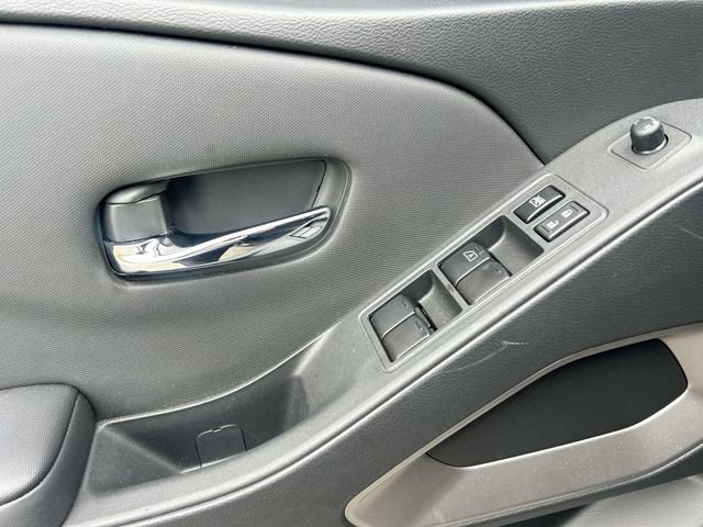 Used 2024 Nissan Frontier SL w/ Technology Package image 17