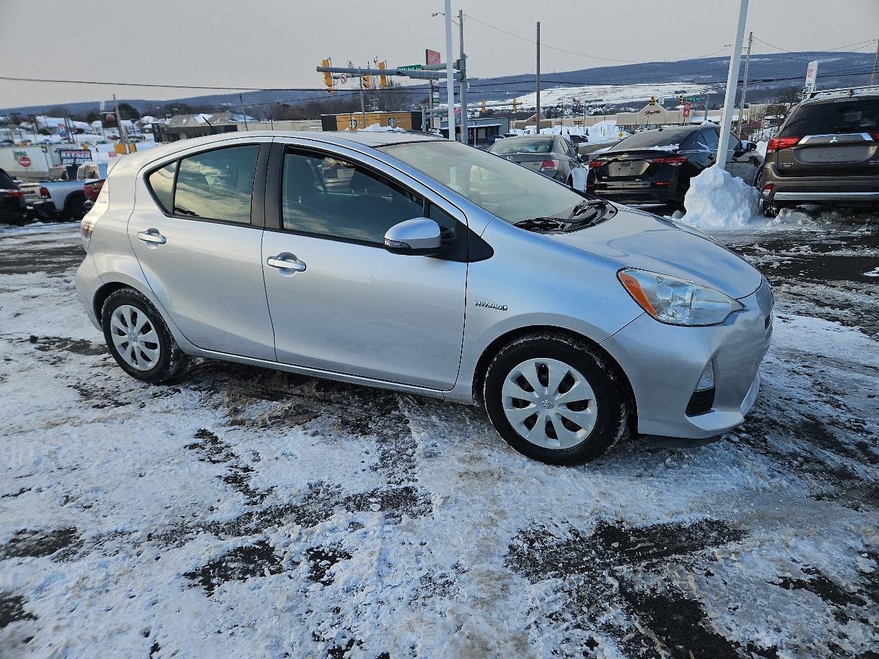 Used 2013 Toyota Prius C Two FWD image 31