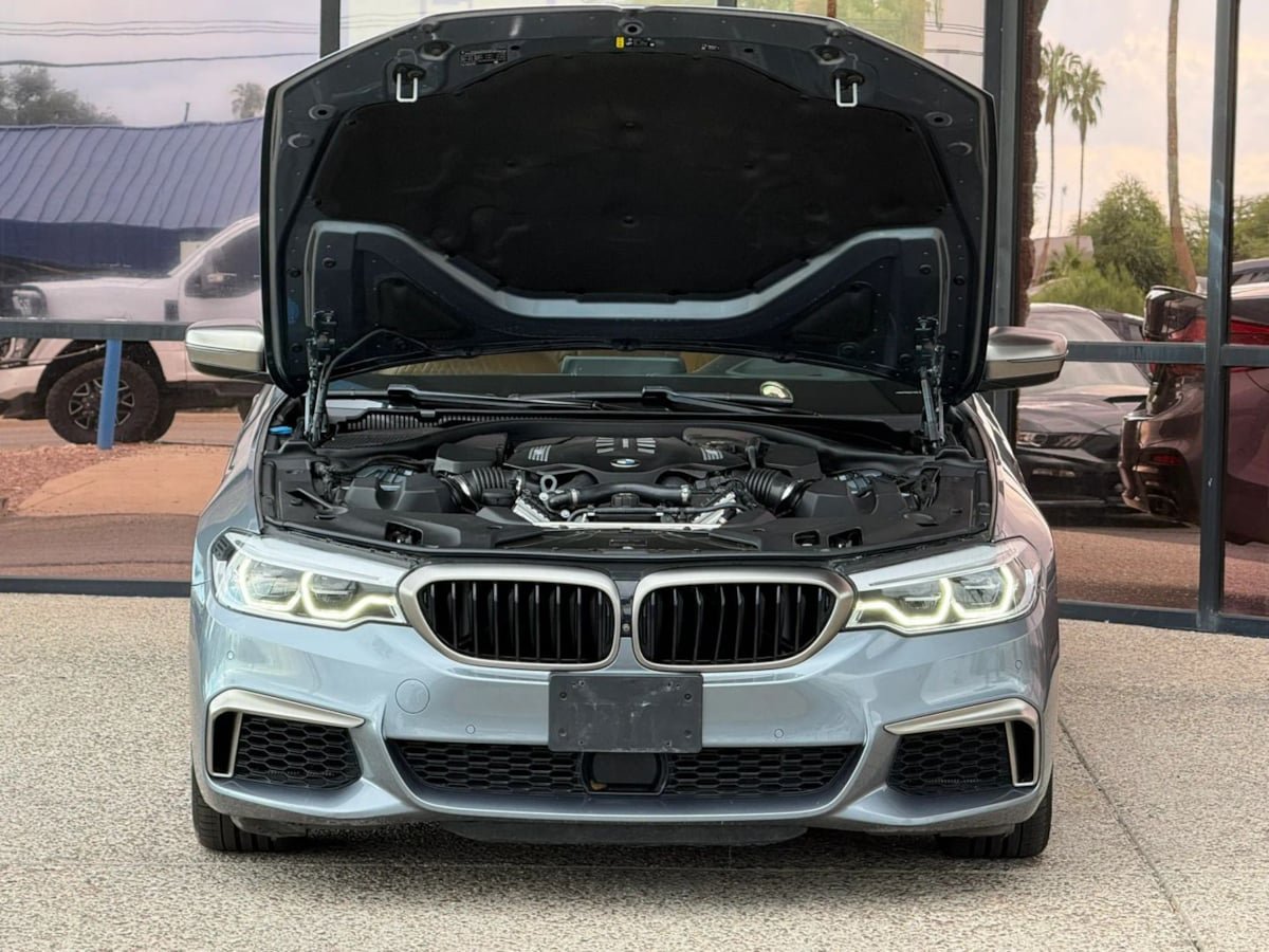 Used 2020 BMW M550i xDrive w/ Executive Package AWD/4WD image 21