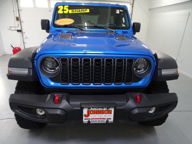 Certified 2025 Jeep Wrangler Unlimited Rubicon w/ Convenience Group AWD/4WD image 25