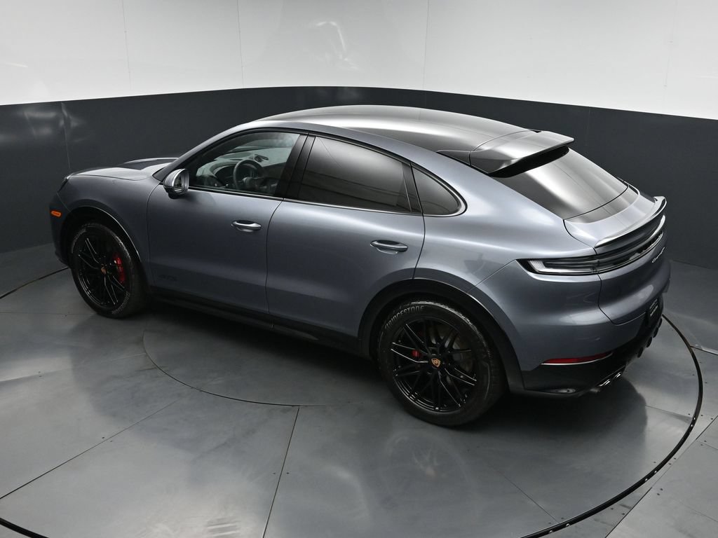 New 2026 Porsche Cayenne GTS AWD/4WD image 16
