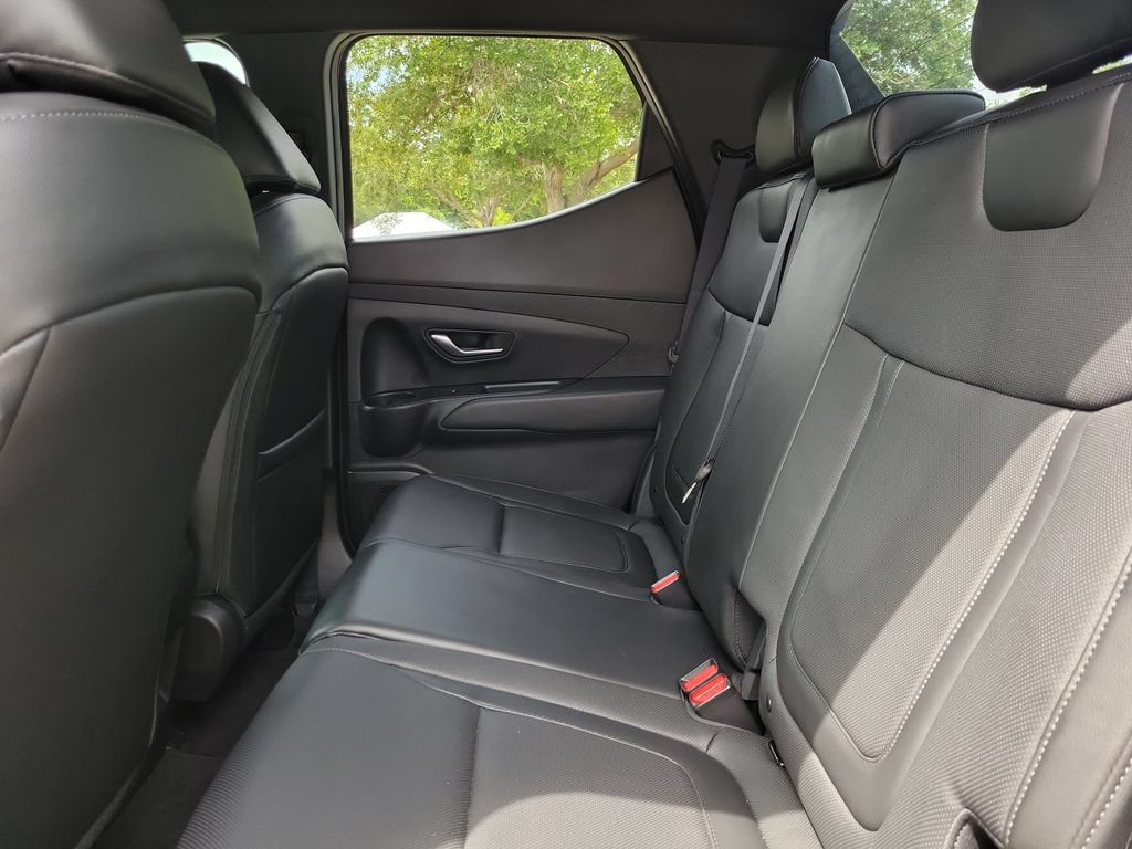 Used 2026 Hyundai Santa Cruz SEL FWD image 24