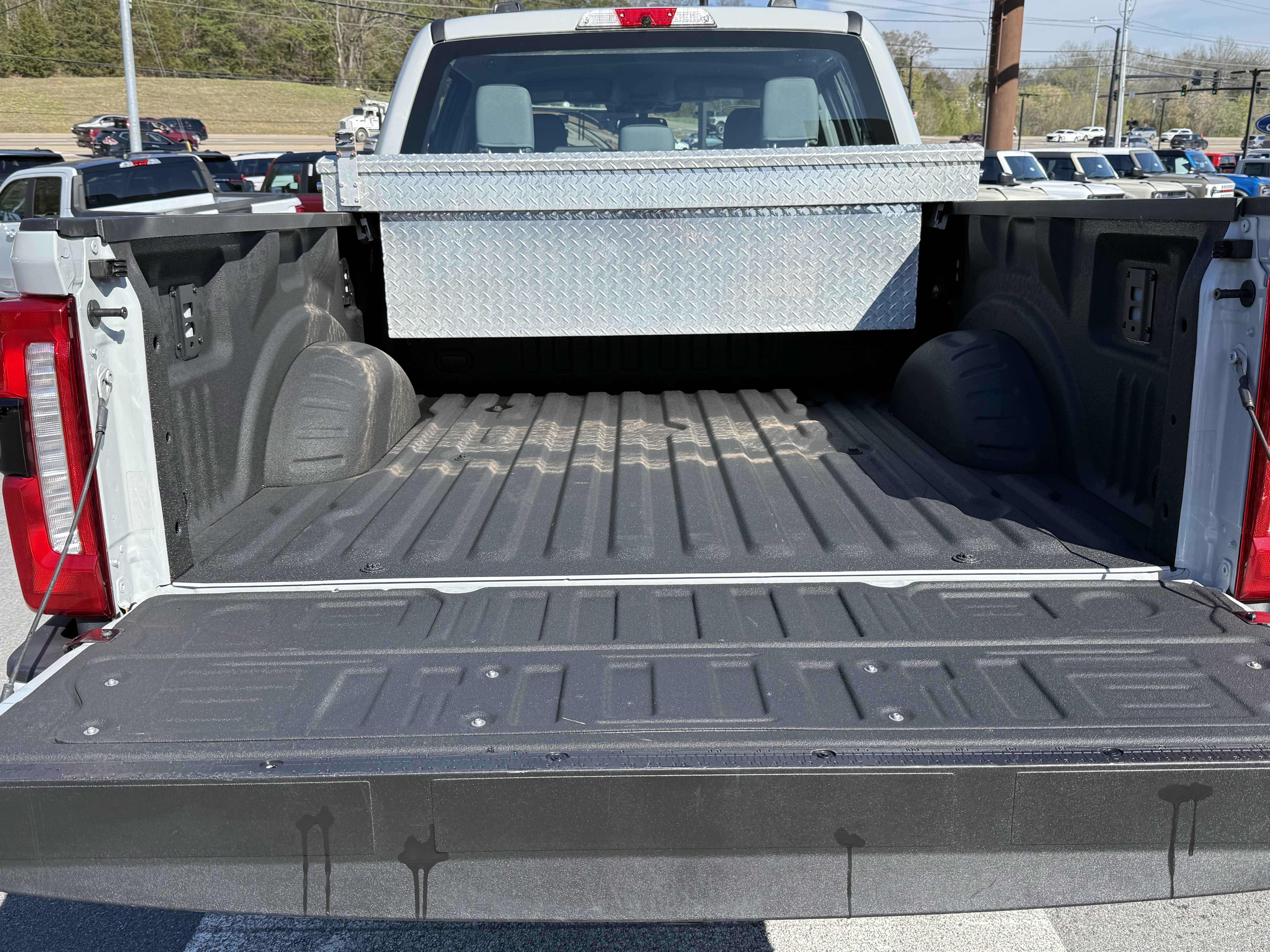Used 2025 Ford F250 XL w/ STX Appearance Package image 13