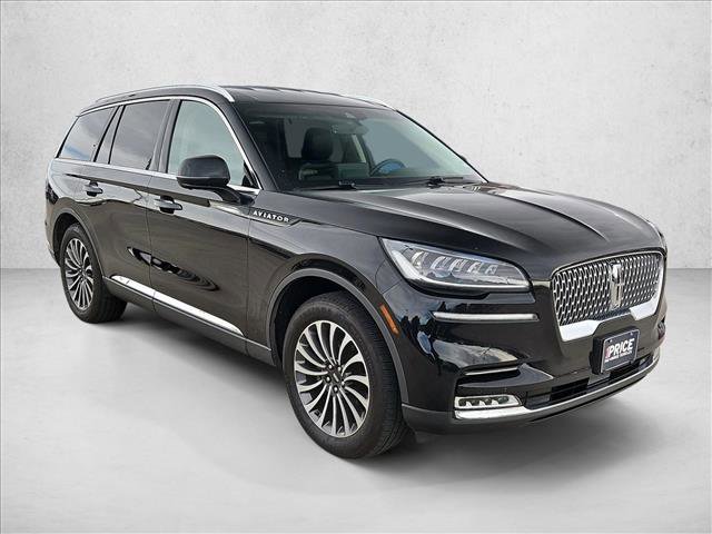 Used 2020 Lincoln Aviator Reserve w/ Elements Package Plus image 3