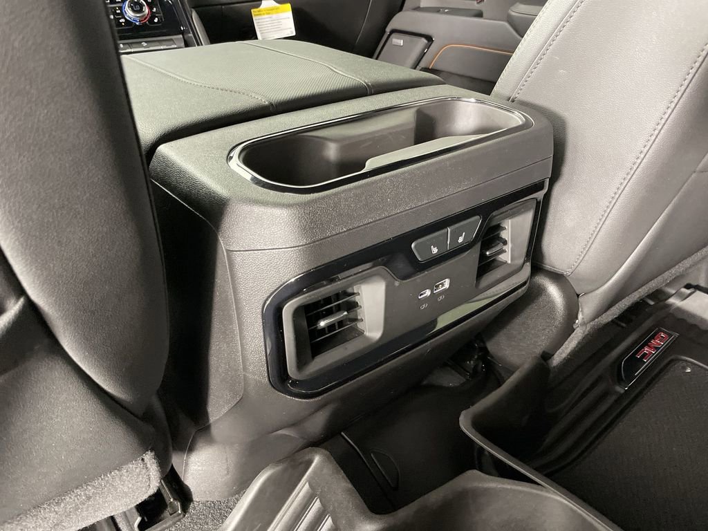Used 2025 GMC Sierra 1500 AT4 w/ Technology Package image 21