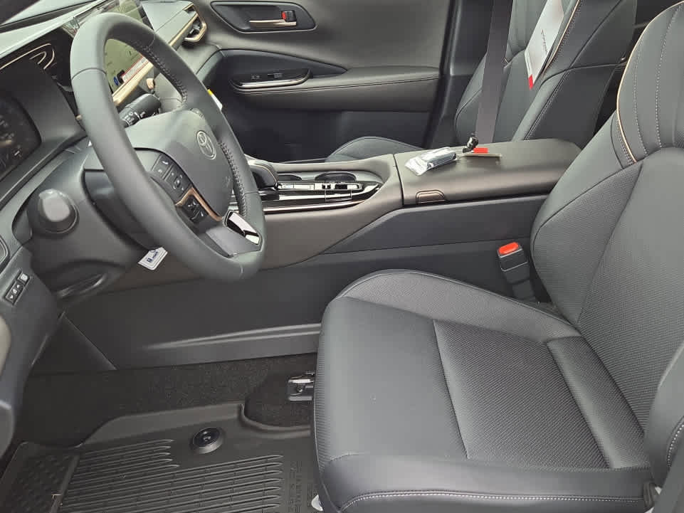 New 2026 Toyota Crown Nightshade image 9