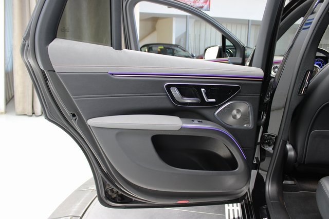 Used 2023 Mercedes-Benz EQS 450+ 4MATIC SUV image 41