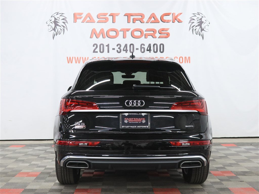 Used 2023 Audi Q5 2.0T Premium w/ Convenience Package AWD/4WD image 5