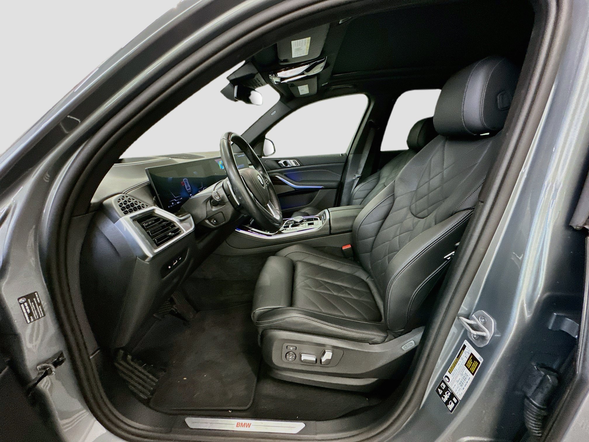 Used 2026 BMW X5 xDrive40i AWD/4WD image 13