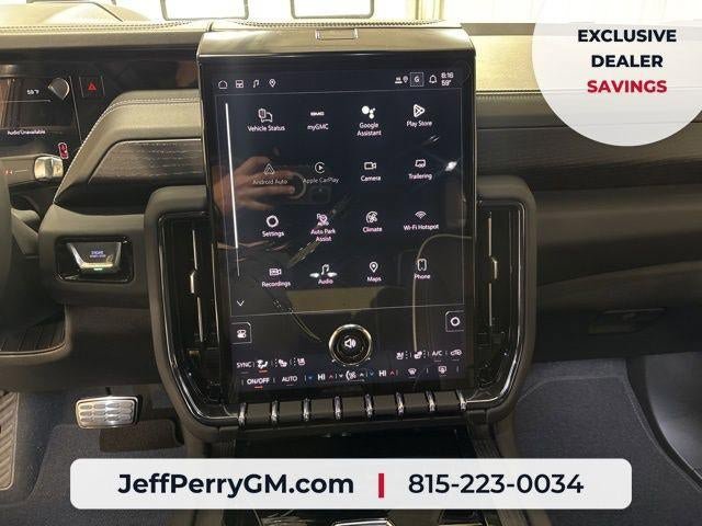 New 2026 GMC Yukon AT4 Ultimate AWD/4WD image 12