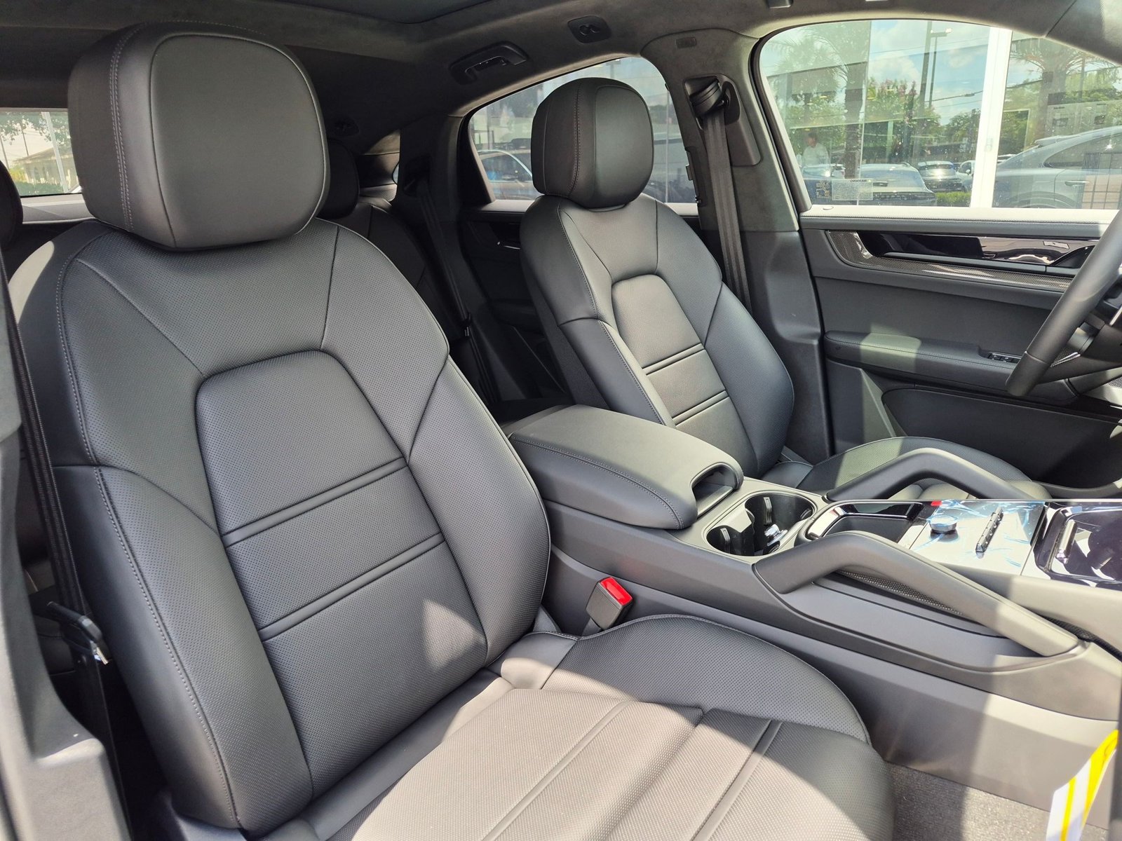 New 2026 Porsche Cayenne GTS AWD/4WD image 26