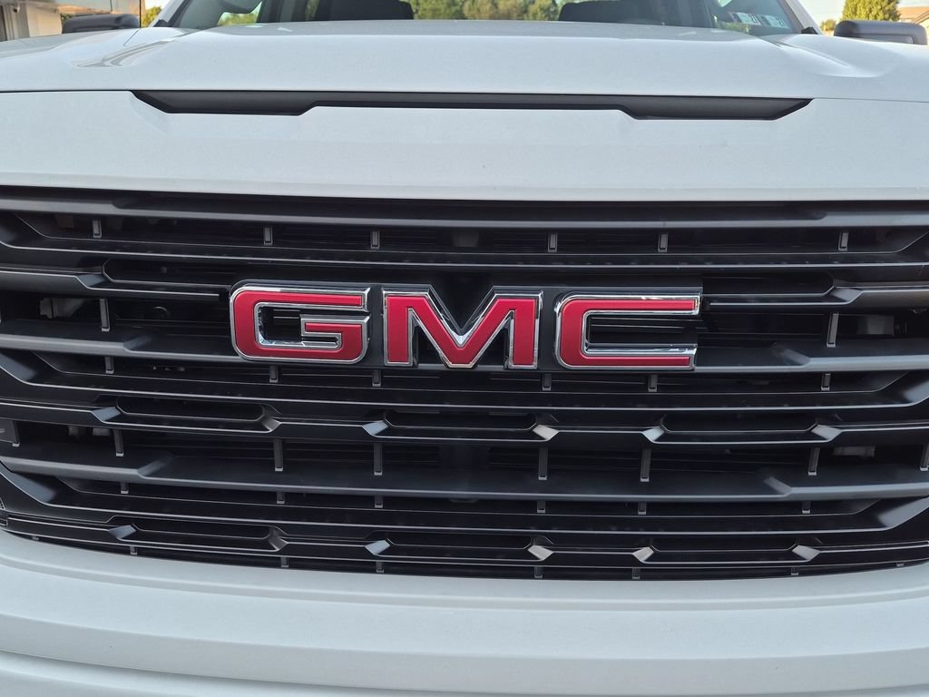New 2026 GMC Sierra 1500 Pro w/ Graphite Edition AWD/4WD image 10