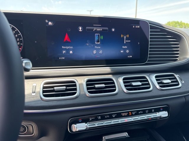 New 2025 Mercedes-Benz GLE 450e 4MATIC image 15