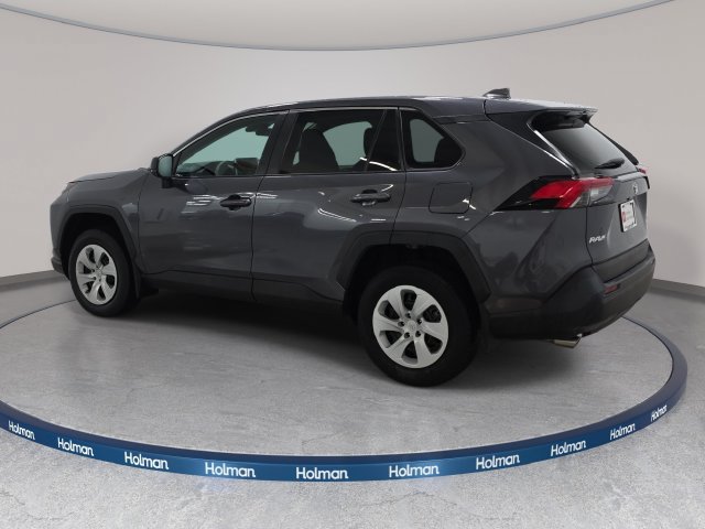 Used 2023 Toyota RAV4 LE AWD/4WD image 7