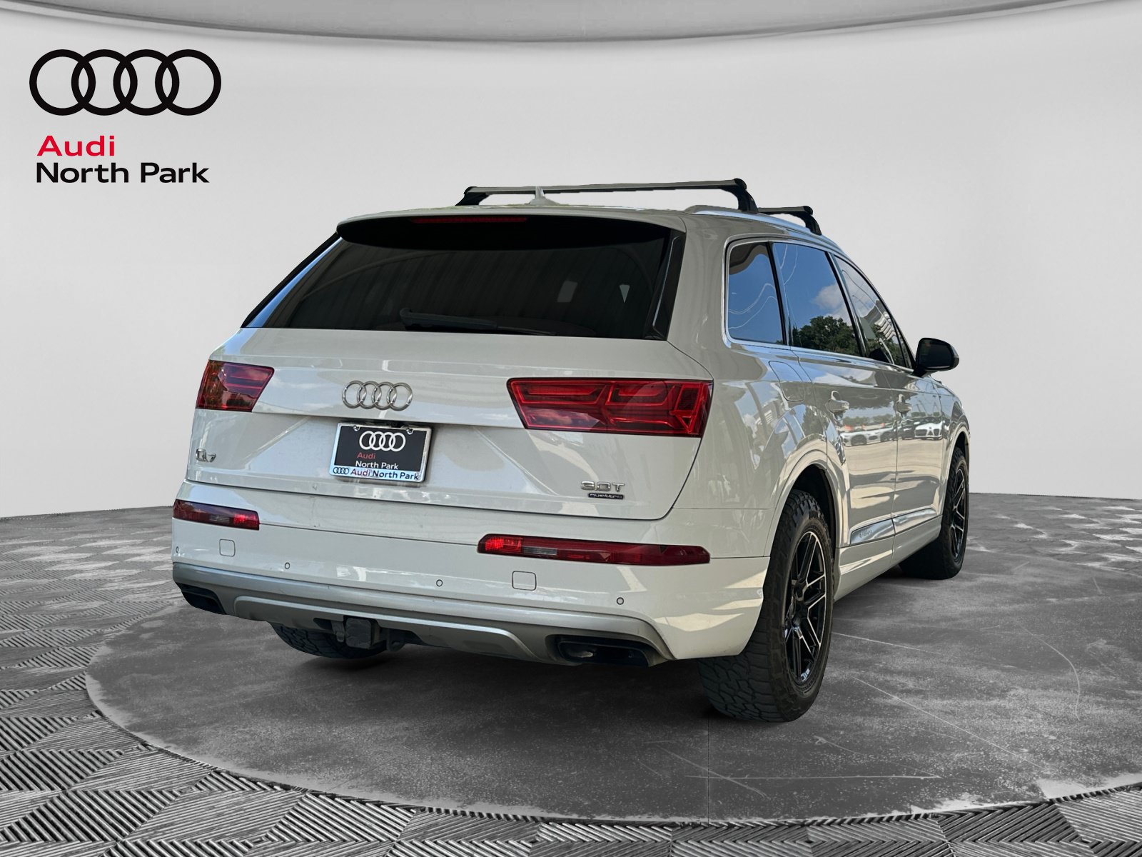 Used 2018 Audi Q7 3.0T Premium Plus AWD/4WD image 5