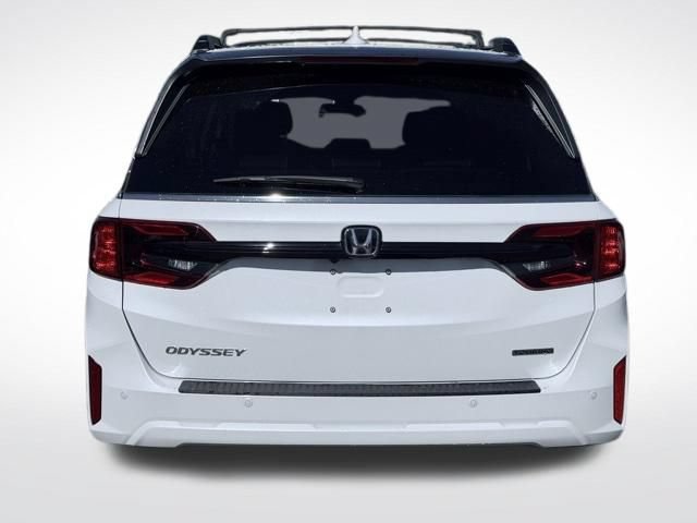 Used 2025 Honda Odyssey Touring image 6