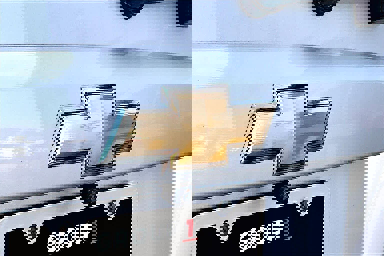 Used 2010 Chevrolet Suburban LT image 30