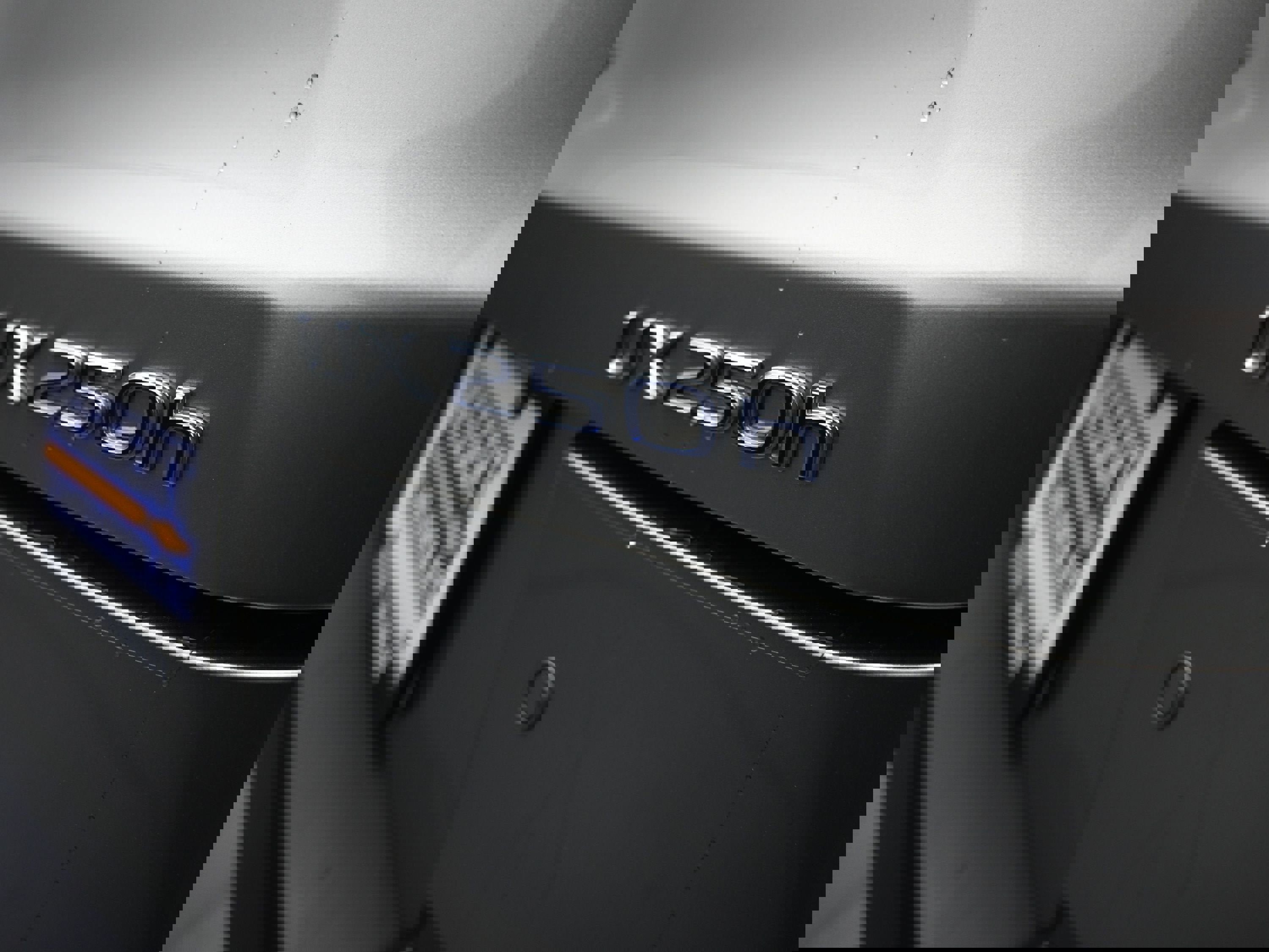 Used 2021 Lexus UX 250h w/ Premium Package image 36