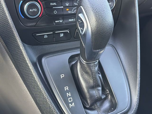 Used 2020 Ford Transit Connect XLT image 19
