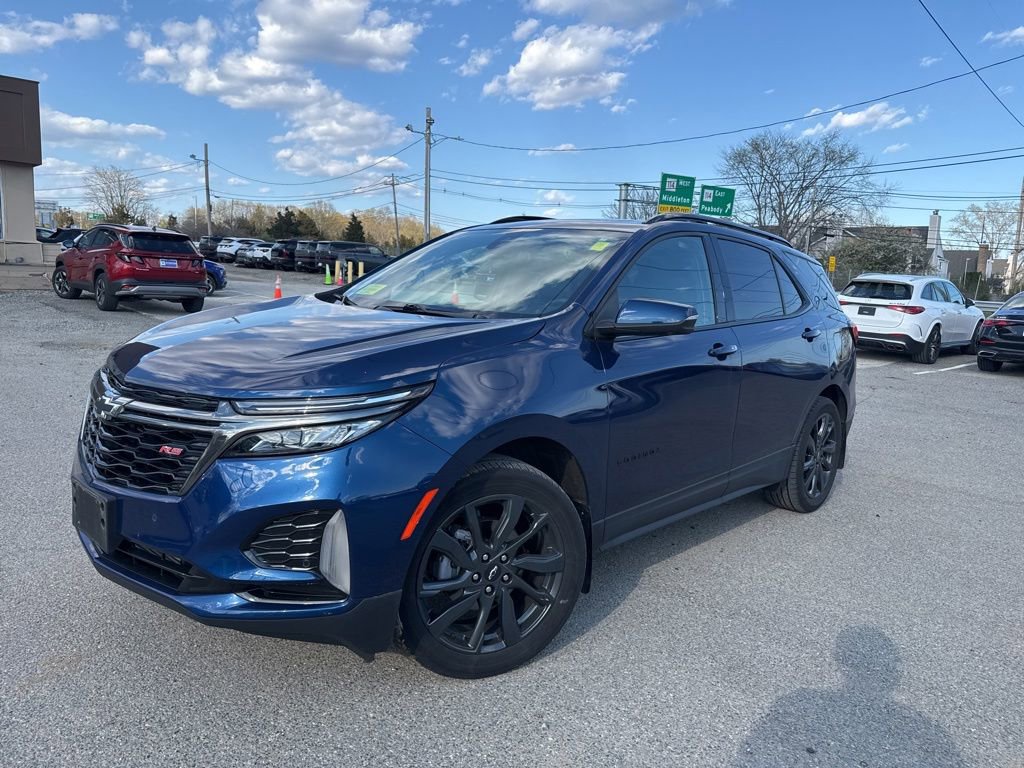 Used 2023 Chevrolet Equinox RS w/ RS Leather Package AWD/4WD image 1