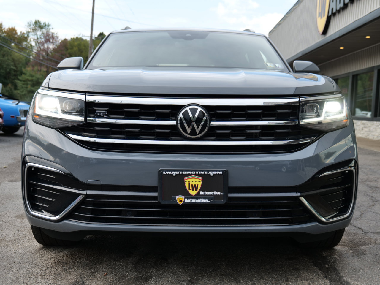 Used 2022 Volkswagen Atlas Cross Sport SEL R-Line image 82