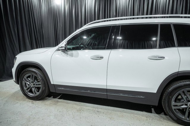 Certified 2026 Mercedes-Benz GLB 250 4MATIC image 5