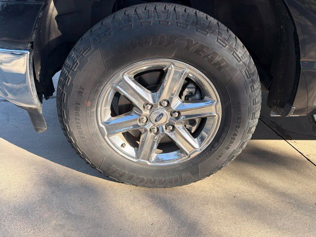 Used 2025 Ford F150 XLT w/ Equipment Group 301A Standard AWD/4WD image 2