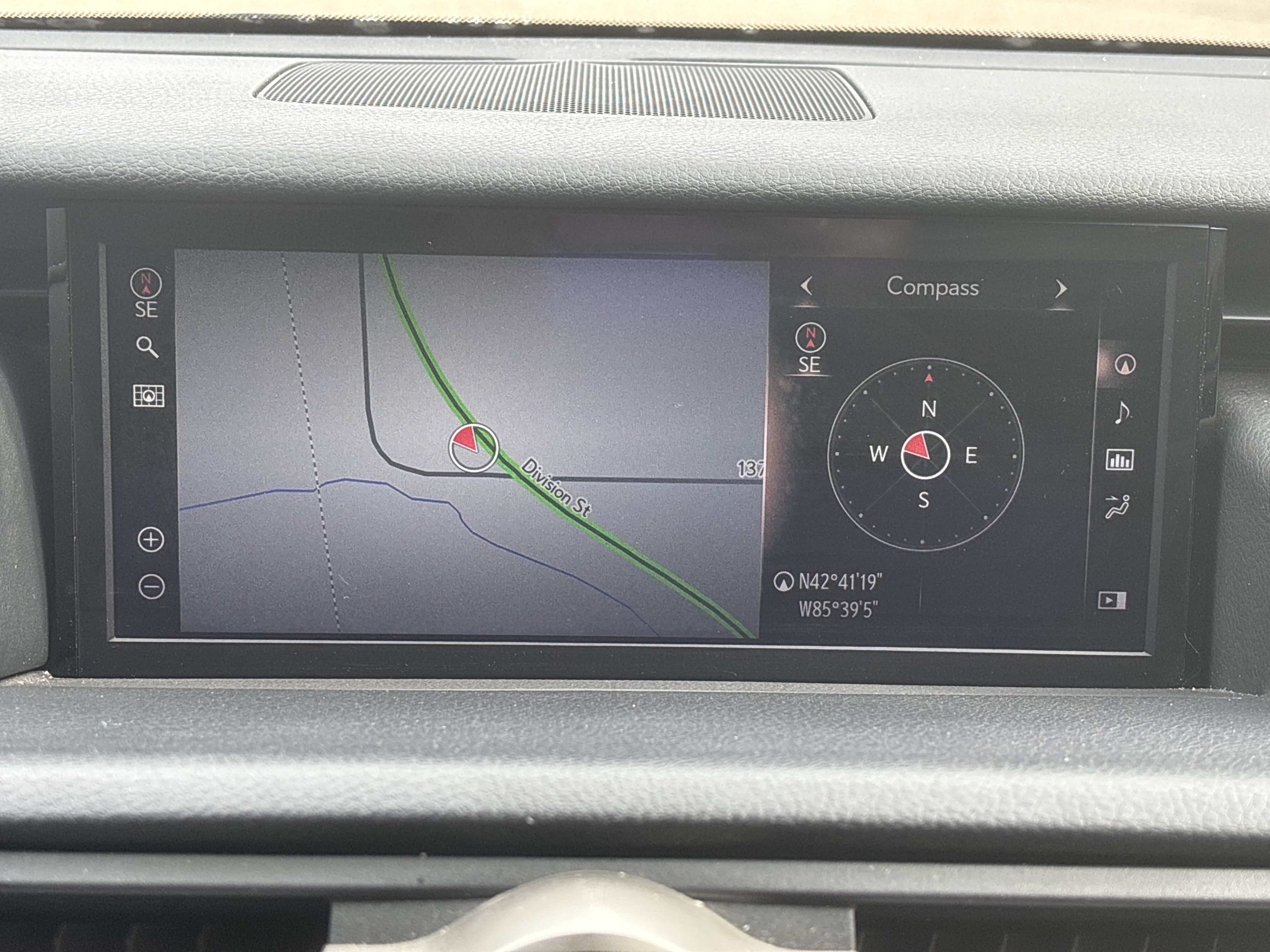 Used 2020 Lexus RC 300 F Sport w/ Navigation Package RWD image 3