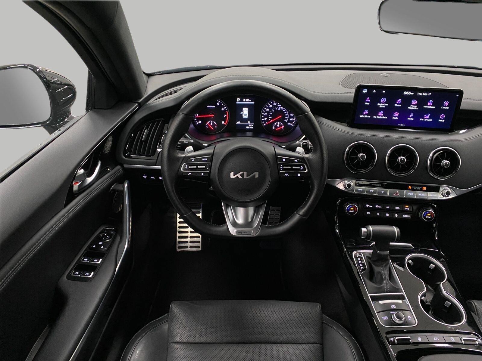 Used 2023 Kia Stinger GT-Line w/ Sun & Sound Package AWD/4WD image 13