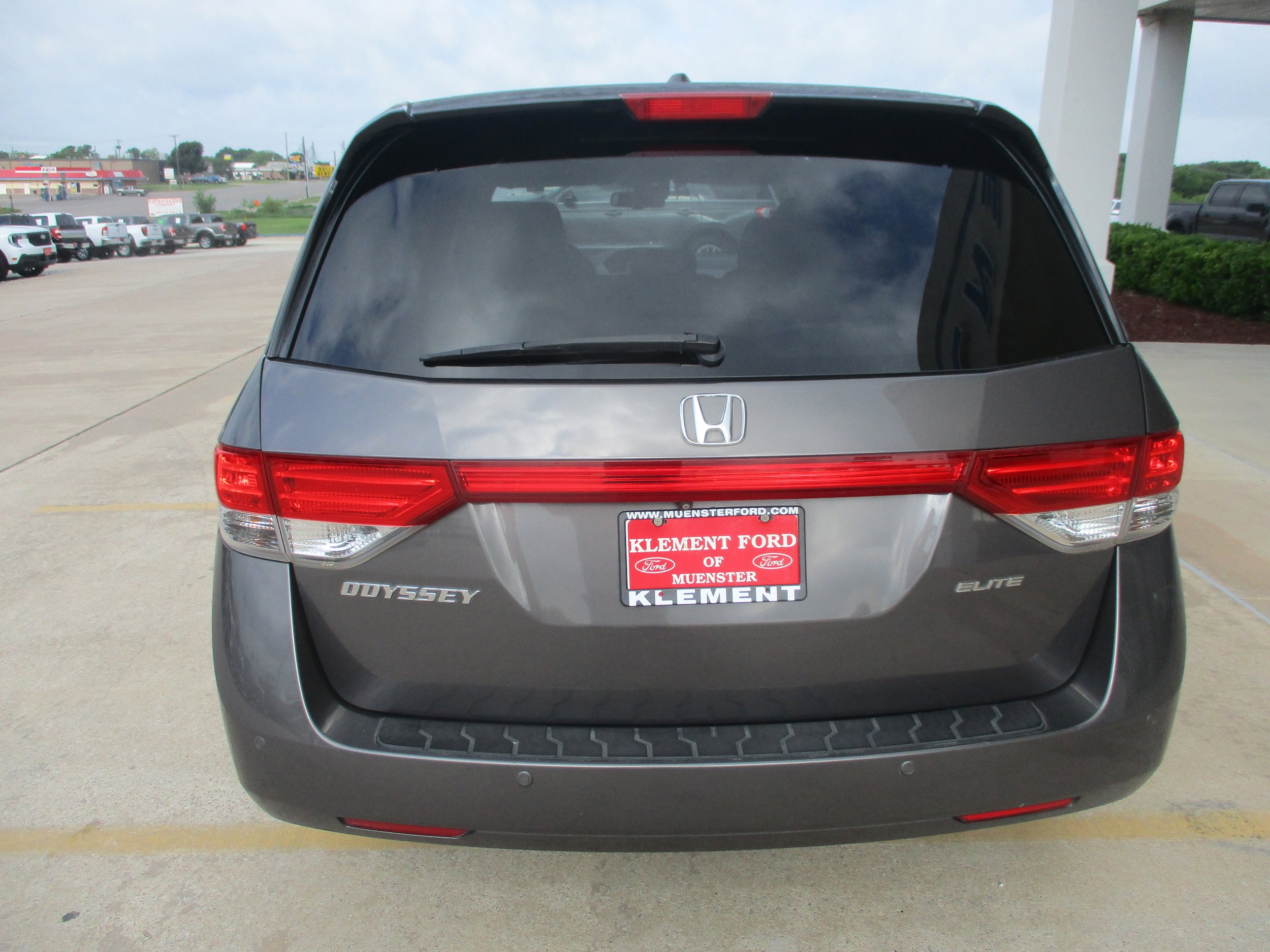 Used 2016 Honda Odyssey Touring Elite image 10