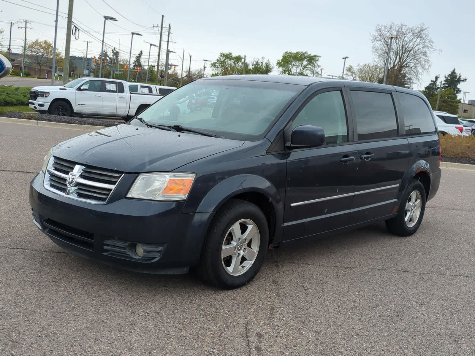 Used 2008 Dodge Grand Caravan SXT FWD image 4