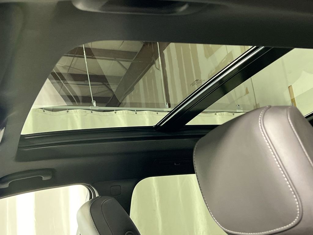 Used 2024 Cadillac XT6 Premium Luxury w/ LPO, Floor Liner Package image 25