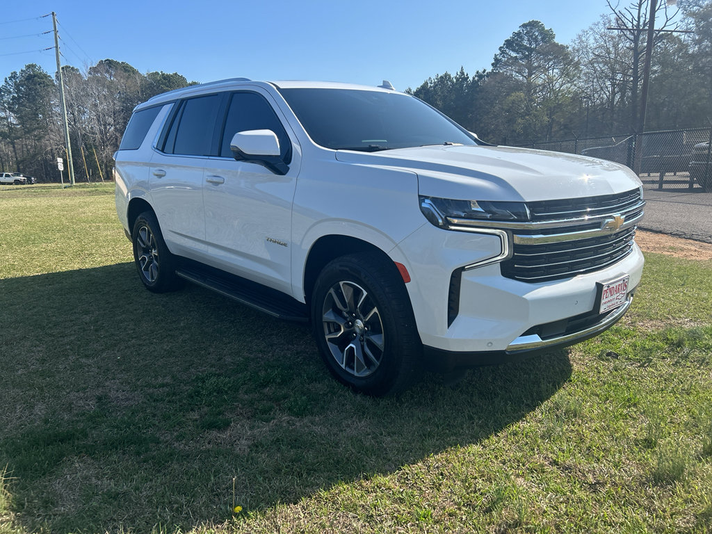 Used 2023 Chevrolet Tahoe LT w/ Luxury Package image 5