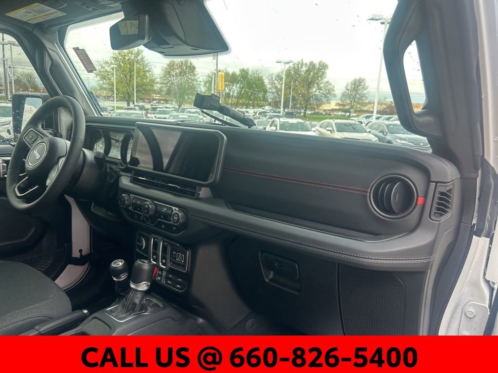 Used 2025 Jeep Wrangler Rubicon w/ Xtreme 35 Tire Package image 7