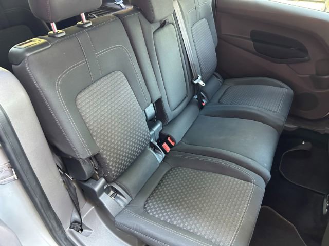 Used 2021 Ford Transit Connect XLT image 28