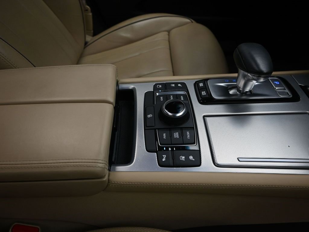 Used 2018 Genesis G80 3.8 w/ Option Group 03 image 27