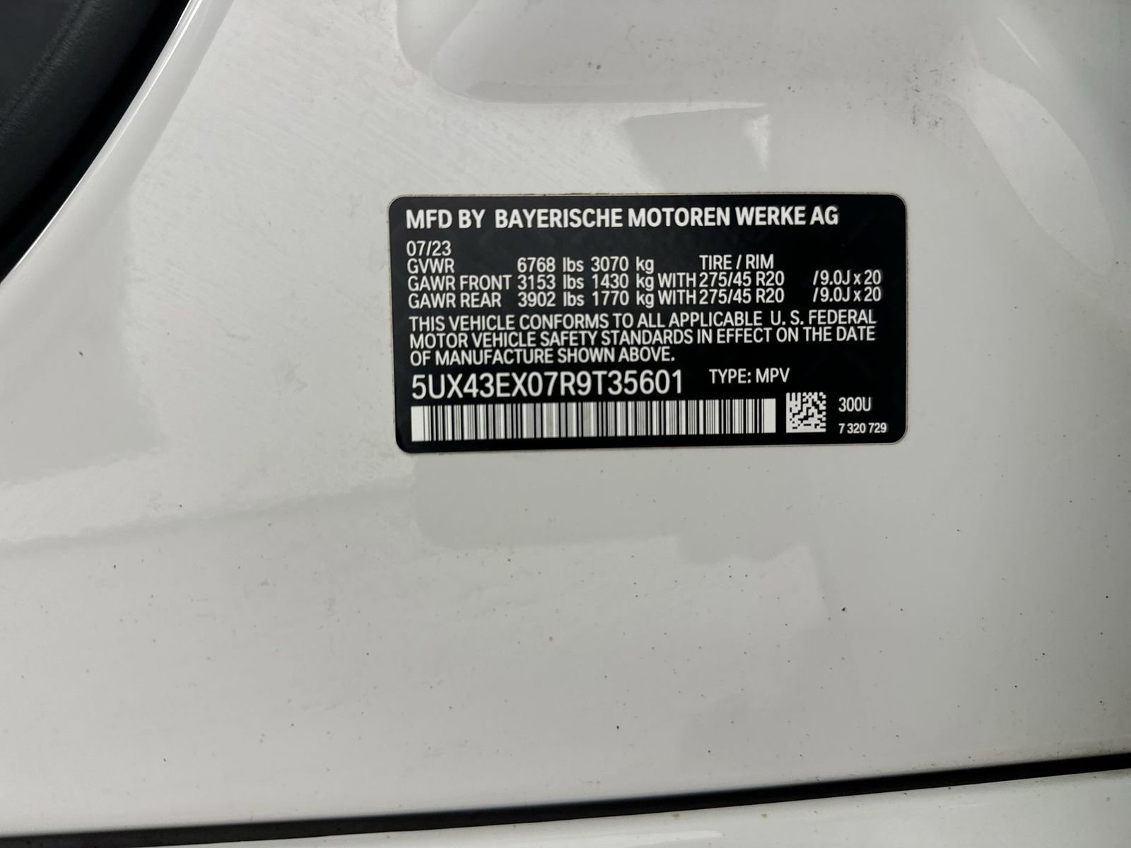 Used 2024 BMW X6 M60i w/ Executive Package image 38