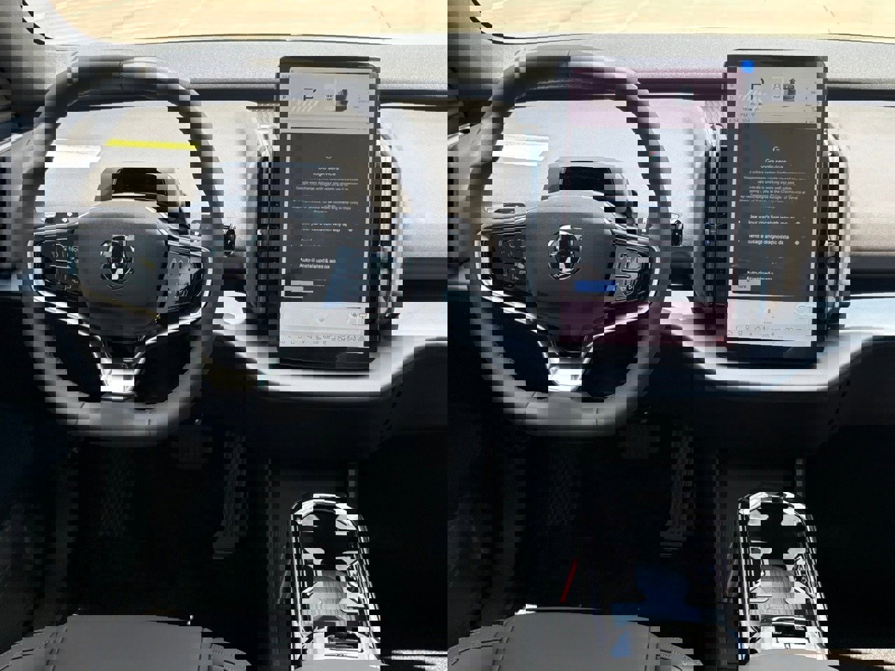 New 2025 Volvo EX30 Plus w/ Protection Package Premier image 10